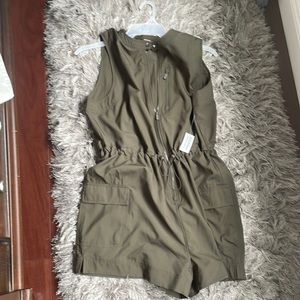 NWT old navy romper size large